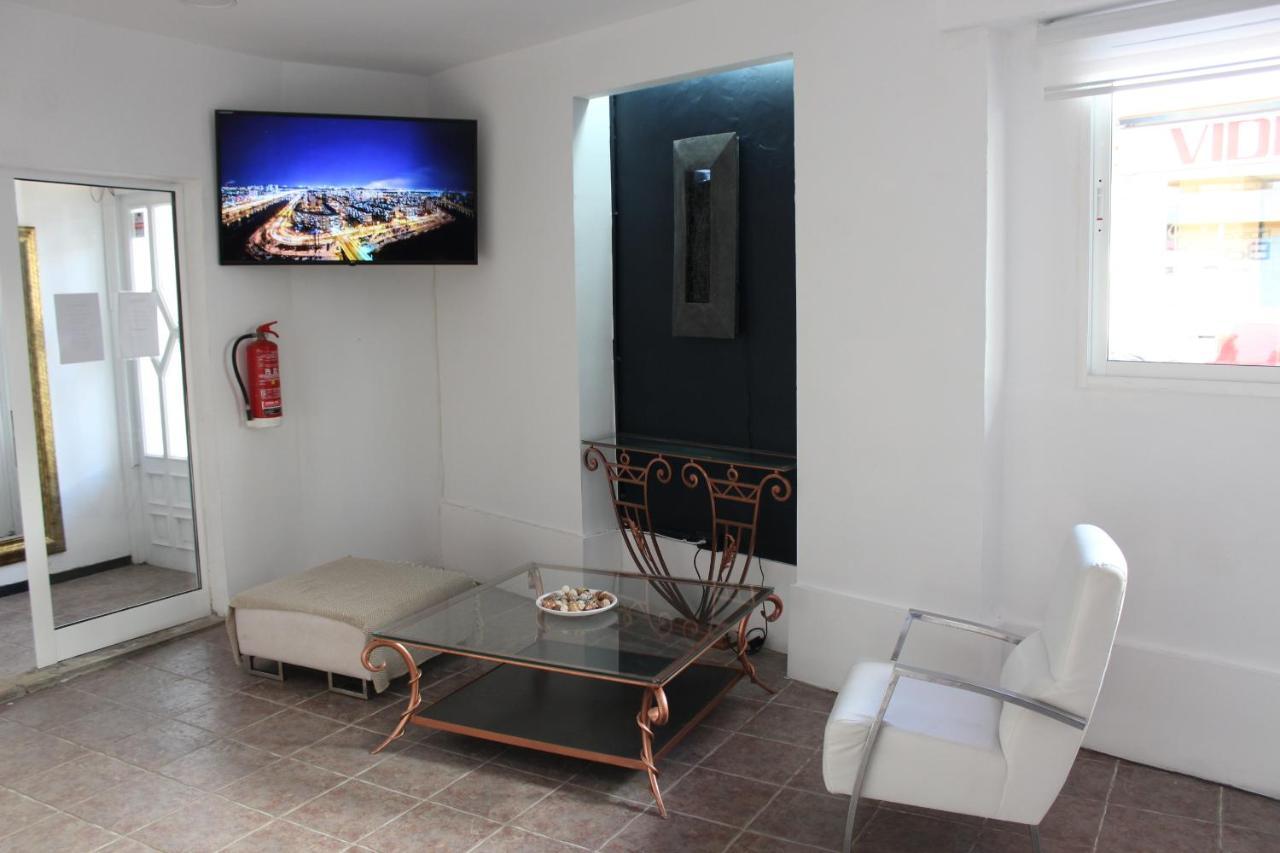 Hostal Balearic (Adults Only) San Antonio  Buitenkant foto